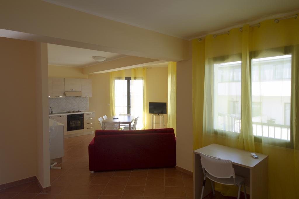 Tus'Hotel Apartments Tusa Exteriér fotografie